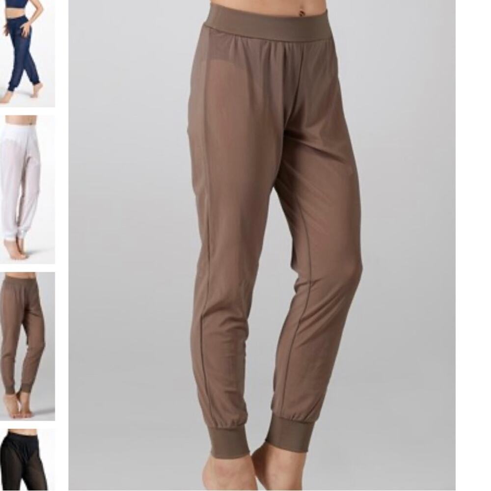 Balera Performance Mesh Jogger Pants in Mocha size Medium Child